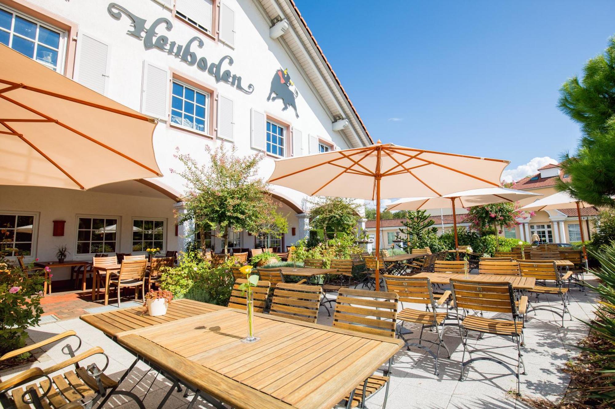 Heuboden Hotel Heu.Loft Freiburg ウムキルヒ エクステリア 写真