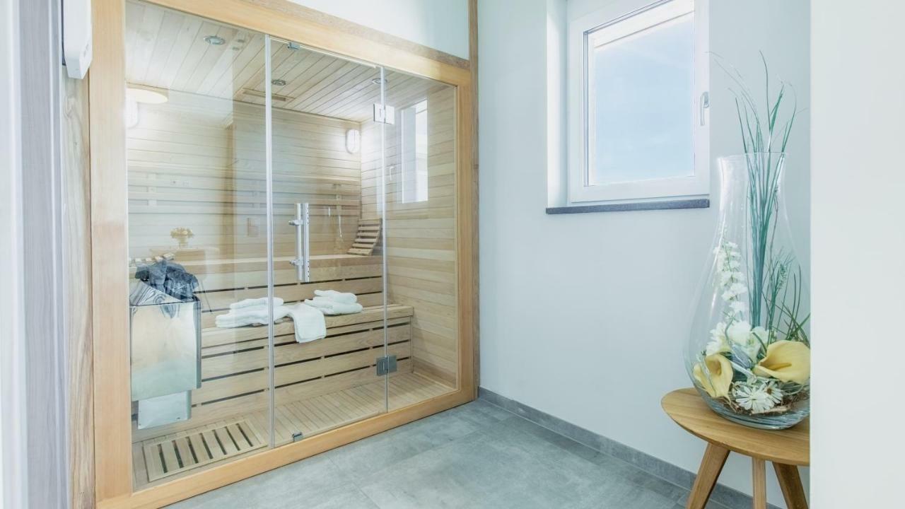 Heuboden Hotel Heu.Loft Freiburg ウムキルヒ エクステリア 写真